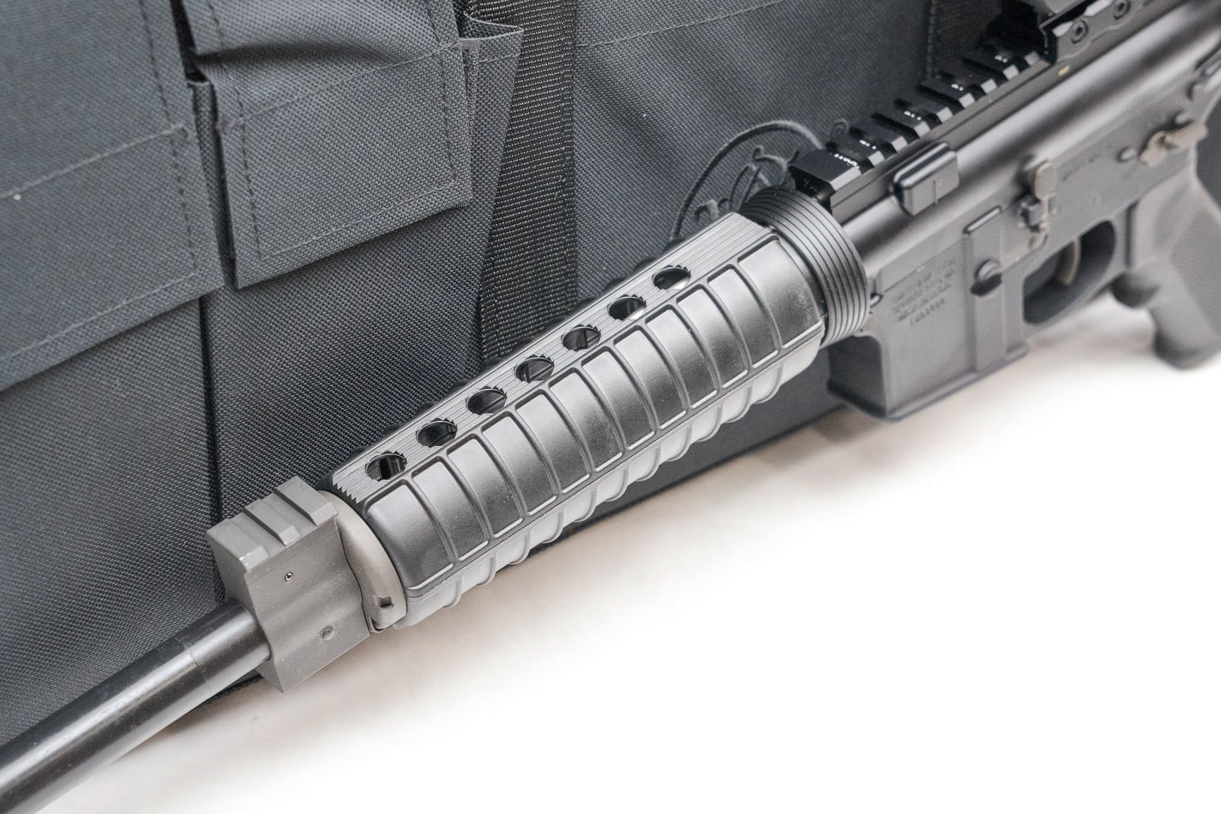 NEW Smith & Wesson M&P15 Sport 2 16" 5.56mm w/ Crimson Trace -img-11