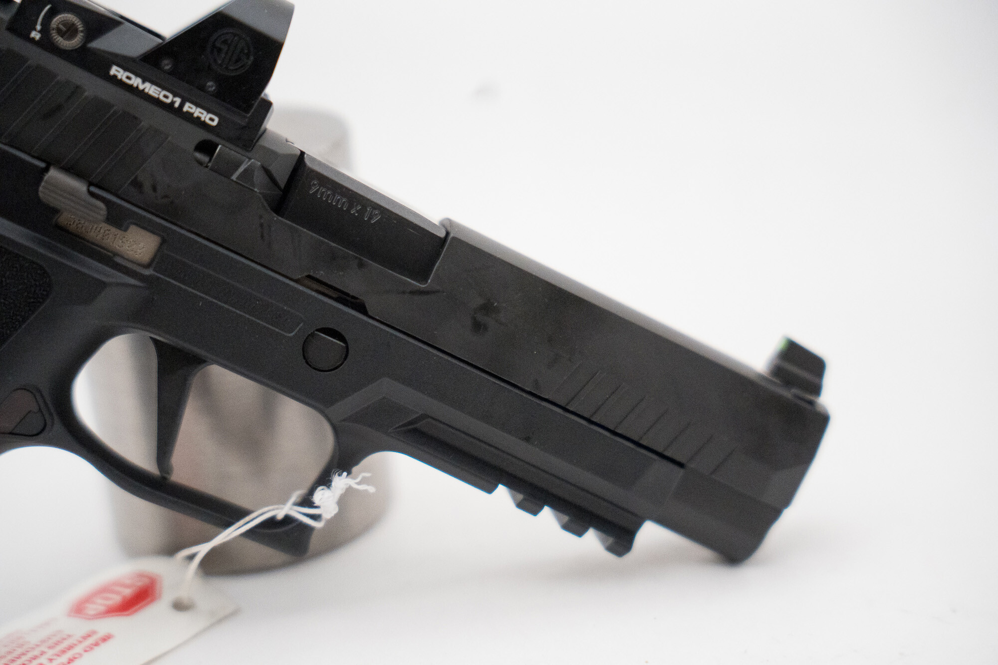 New Sig Sauer P320 9mm Pistol w/ Romeo 1 Pro Red Dot Sight-img-3