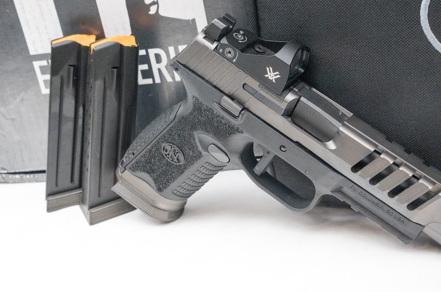 NEW FN 509 LS Edge 5" 9mm w/ Vortex Viper Red Dot + Three 17rd Mags-img-2