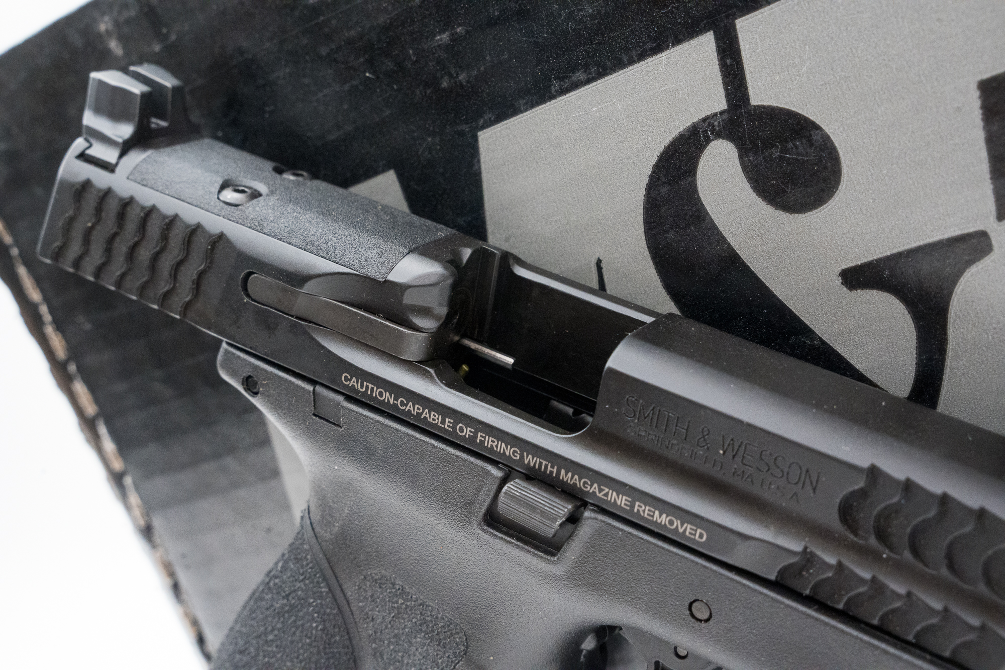 NEW Smith & Wesson M&P9 M2.0 4.25" 9mm (No Thumb Safety)-img-7