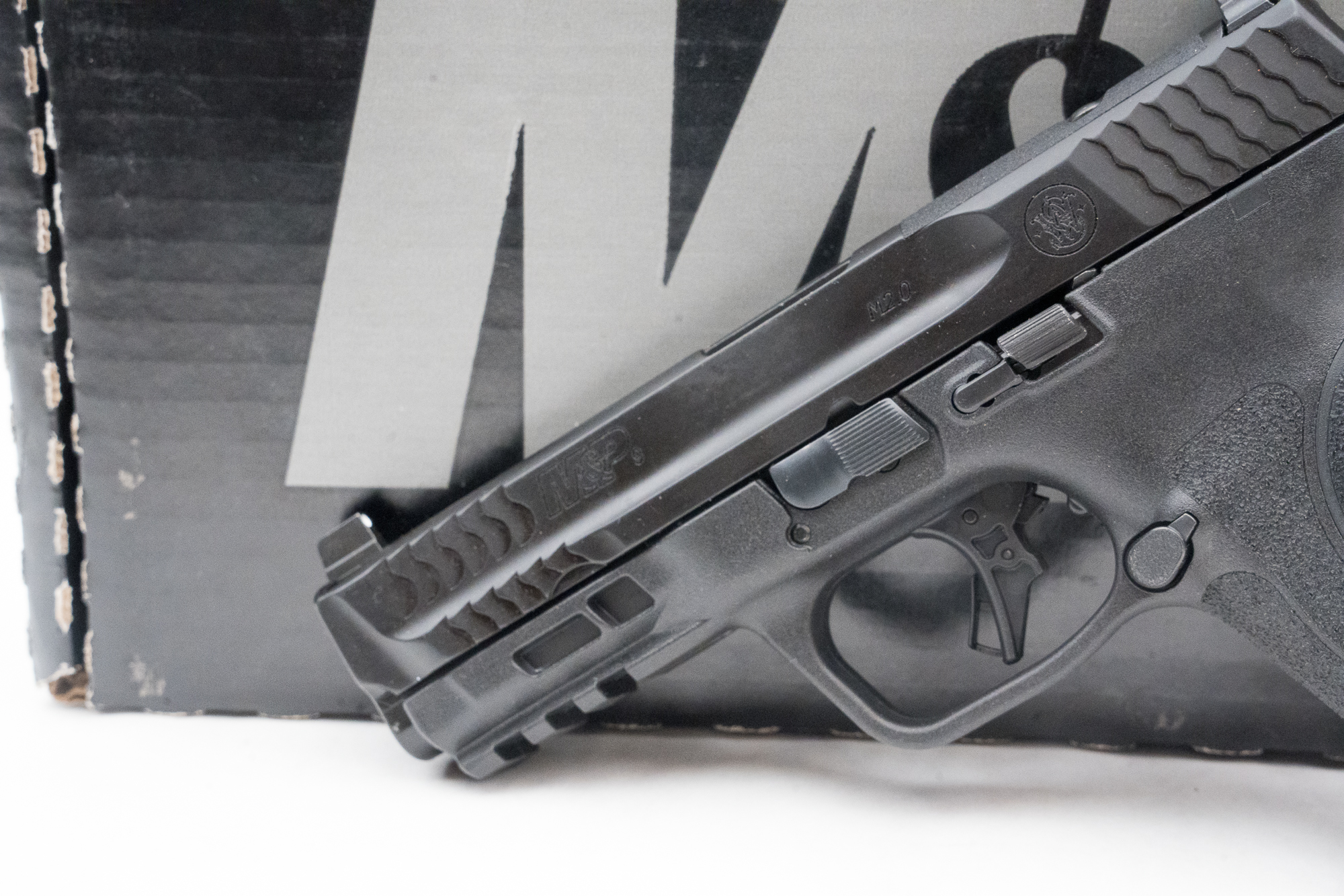NEW Smith & Wesson M&P9 M2.0 4.25" 9mm (No Thumb Safety)-img-9